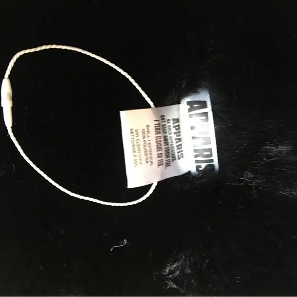 Apparis Faux Fur Colorblock Scarf New - Picture 2 of 4